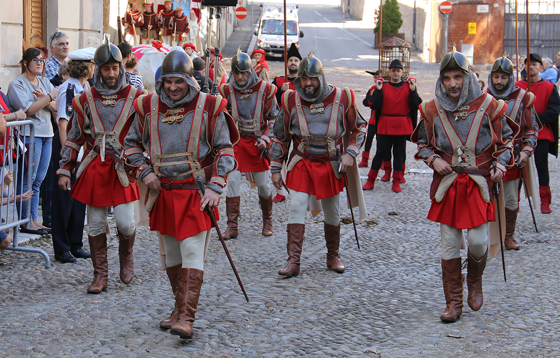 -435- CorteoStorico.jpg